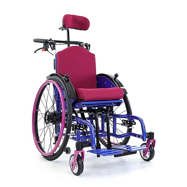 Kantelrollstuhl-TiltyVario-2046550-koenigsblau-Effekt-01.jpeg