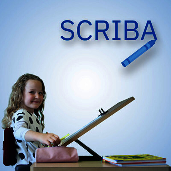 Therapietisch SCRIBA Kinder mit Behinderung Therapiestuhl FiNiFuchs