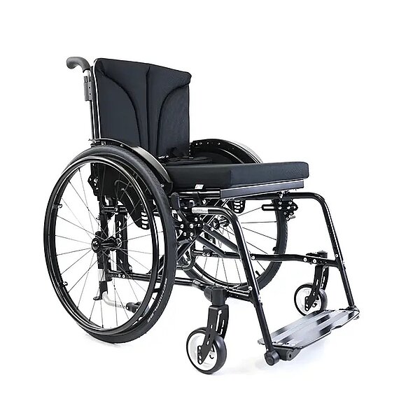 Faltrollstuhl-JumpbetaSport-296872-tiefschwarz-01.jpeg