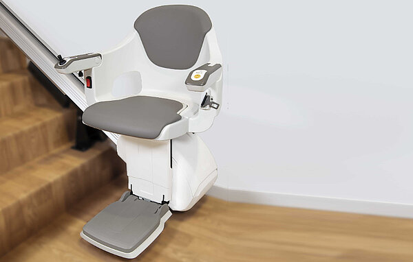 S100-Treppenlift-FiNiFuchs