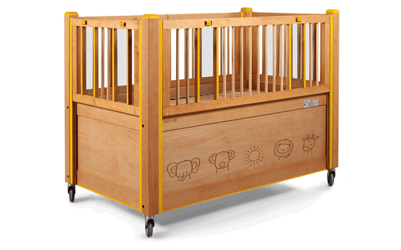 SAVI NIKLAS Pflegebett.gif