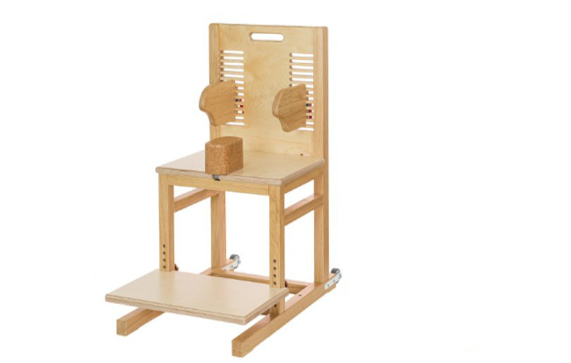 BEN Aktivstuhl-Sitzhilfen-Therapiestuhl-FiNiFuchs-kreativ-in-holz 70661b34d1