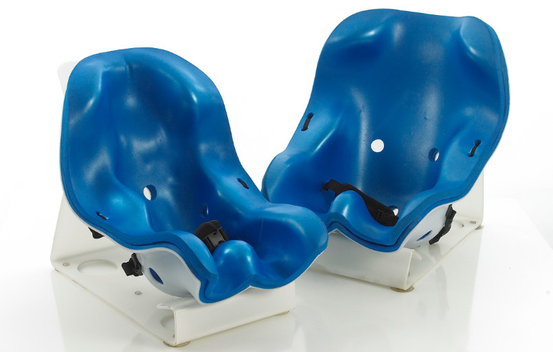 Individueller Badesitz Kinder mit Behinderung Specialised Orthotic Services FiNiFuchs